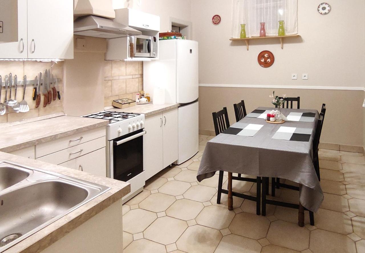 Center Apartman Szeged Esterno foto